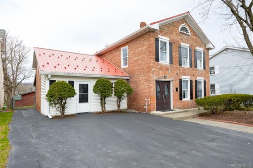 26 Elizabeth St, Saugerties, NY, 12477-1205 | Card Image