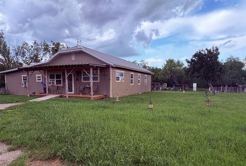 1117 N Tiffin Rd, Ranger, TX, 76470-1359 | Card Image
