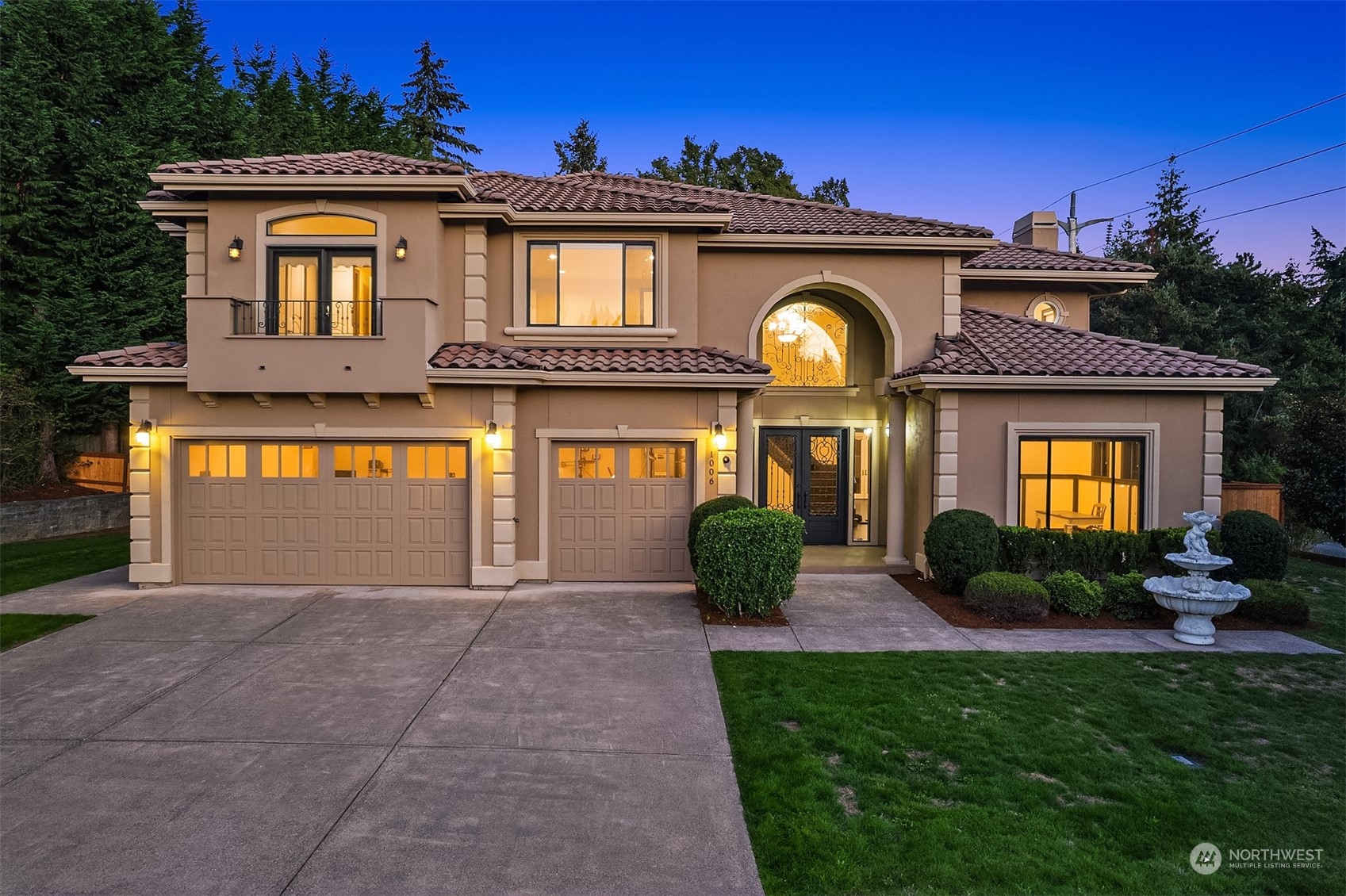 88th Ave, Bellevue, WA 98004