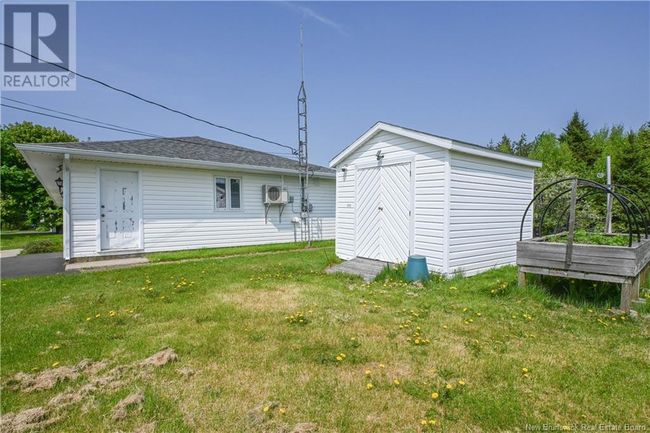 459 Rue Pointe à Bouleau, House other with 3 bedrooms, 2 bathrooms and null parking in Tracadie-Sheila NB | Image 4