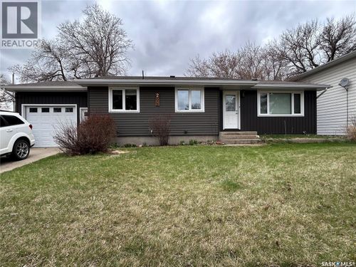 2007 Mayfair Bay, Estevan, SK, S4A1X7 | Card Image