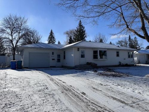 525 Prospect Street, Owatonna, MN, 55060 | Card Image