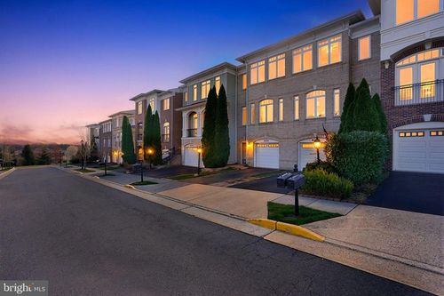 43569 Wild Indigo Ter, LEESBURG, VA, 20176-8461 | Card Image