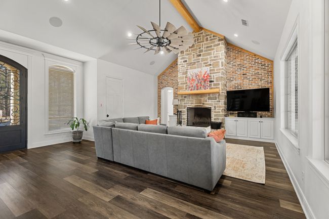 14663 Jade Forest Trl, House other with 3 bedrooms, 3 bathrooms and null parking in Tyler TX | Image 7
