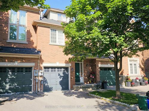 27-180 Blue Willow Dr, Woodbridge, ON, L4L9C9 | Card Image