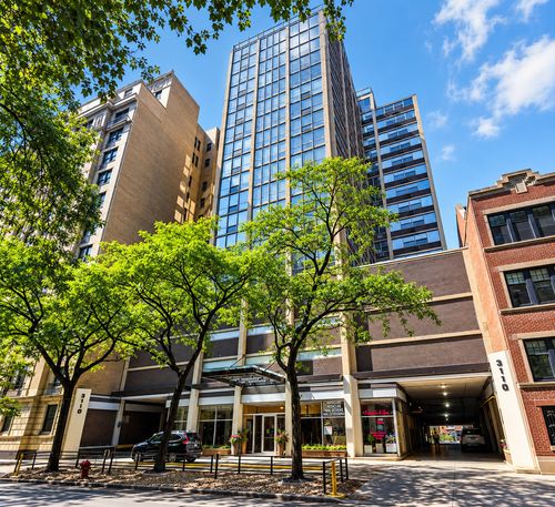 1407-3110 Sheridan Rd, Chicago, IL, 60657-4941 | Card Image