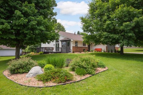 12785 49th Ave N, Plymouth, MN, 55442-2088 | Card Image