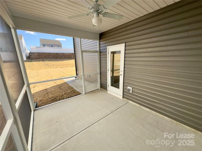 Screened Porch | Image 7