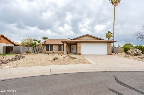 302 W Shawnee Drive, Chandler, AZ, 85225 | Card Image