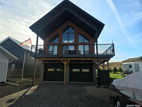 203 Hillcrest Place, Lac Pelletier Rm No. 107, SK, S0N2Y0 | Card Image