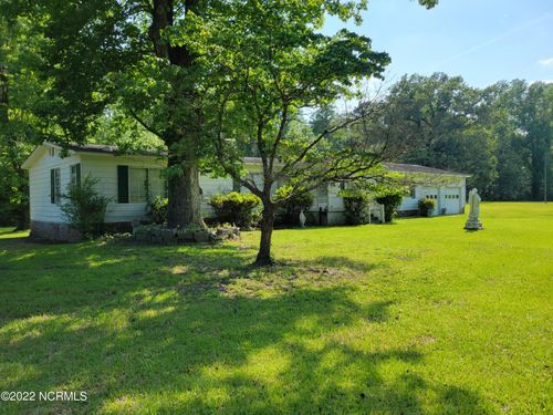 572 Main Street Ext, Edward, NC, 27821-9758 | Card Image