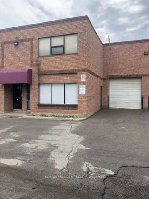 9-2131 Williams Pky, Brampton, ON, L6S5Z4 | Card Image