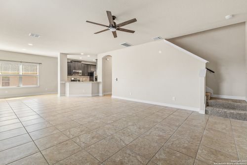 642 Fort Concho, San Antonio, TX, 78245-3498 | Card Image