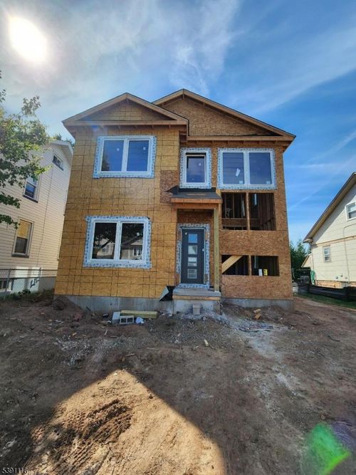 220 Sherman Ave, Roselle Park, NJ, 07204-2316 | Card Image