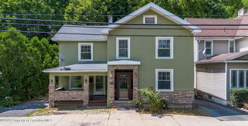 492 N Main St, Archbald, PA, 18403-1821 | Card Image