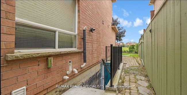 22 Serenity Lane, House other with 6 bedrooms, 4 bathrooms and 4 parking in Brampton ON | Image 20
