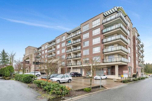 320-14333 104 Ave, Surrey, BC, V3T0E1 | Card Image