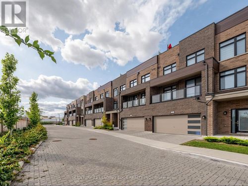 808-1865 Pickering Parkway, Pickering (Village East), ON, L1V0H2 | Card Image