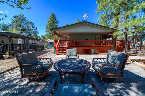 180 E Oak Dr, Munds Park, AZ, 86017-1286 | Card Image