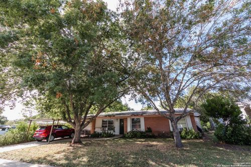 4839 Newcome Dr, San Antonio, TX, 78229-5333 | Card Image