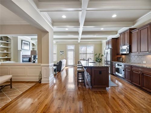 6947 Fellowship Ln, Flowery Branch, GA, 30542-7735 | Card Image