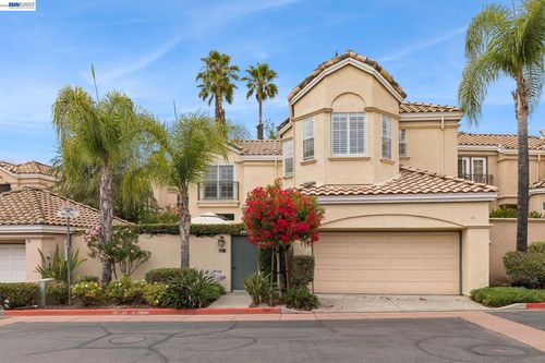 215 Majorca Dr, San Ramon, CA, 94582-4594 | Card Image