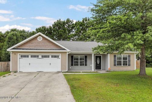 1017 Ponderosa Pl, Jacksonville, NC, 28546-4622 | Card Image