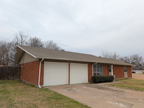1100 Marlene Dr, Everman, TX, 76140-3622 | Card Image
