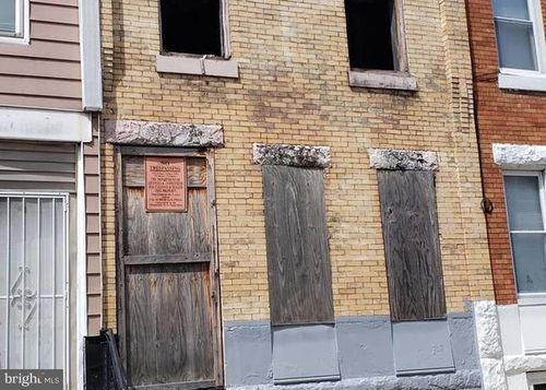 2438 N Douglas St, PHILADELPHIA, PA, 19132-3318 | Card Image