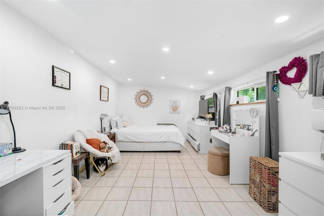 1805 Keystone Blvd, House other with 4 bedrooms, 2 bathrooms and null parking in North Miami FL | Image 21