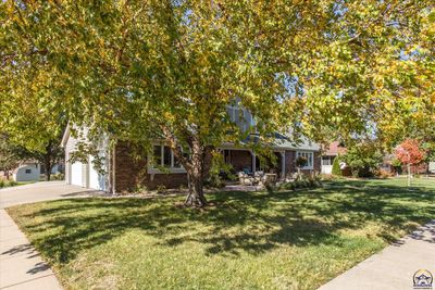 1650 S Chestnut St, House other with 3 bedrooms, 2 bathrooms and null parking in Ottawa KS | Image 3