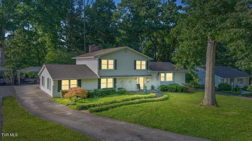 1605 Woodmont Dr, Johnson City, TN, 37601-2649 | Card Image