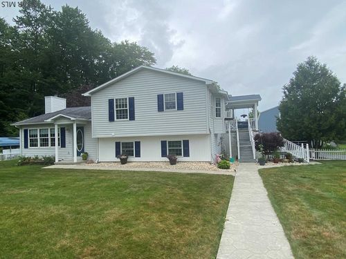 4563 Elton Rd, Elton, PA, 15934-2410 | Card Image