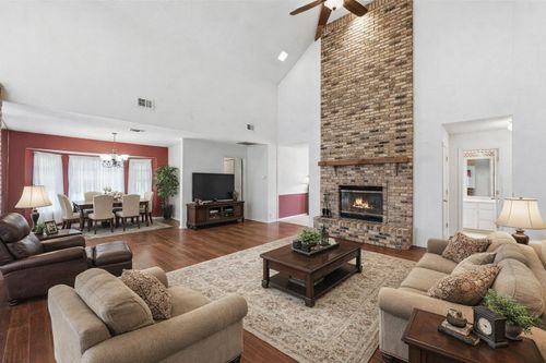 1415 Spyglass Dr, Mansfield, TX, 76063-4022 | Card Image