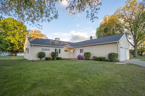 125-125 Greenwood Ter, Chicopee, MA, 01022-1110 | Card Image