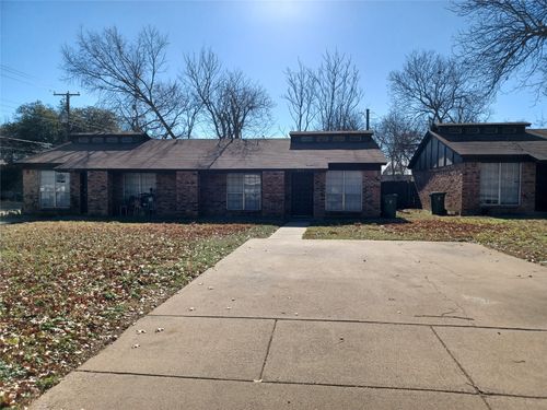 502 Dipert Ct, Arlington, TX, 76012-5009 | Card Image