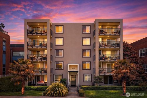 apt-104-626 4th Ave W, Seattle, WA, 98119-4502 | Card Image