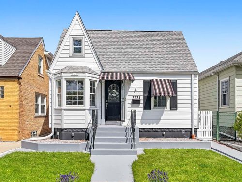 3221 N Opal Ave, Chicago, IL, 60634-3042 | Card Image
