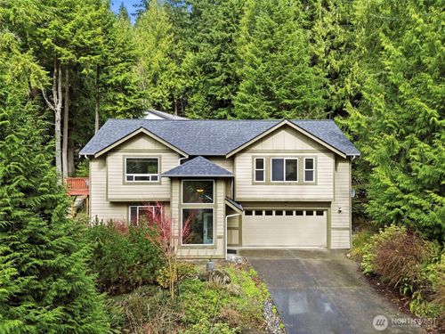 19 Horseshoe Cir, Bellingham, WA, 98229-7864 | Card Image