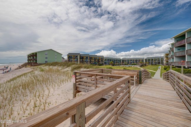 733 - 918 N New River Dr, Condo with 2 bedrooms, 2 bathrooms and null parking in Surf City NC | Image 24
