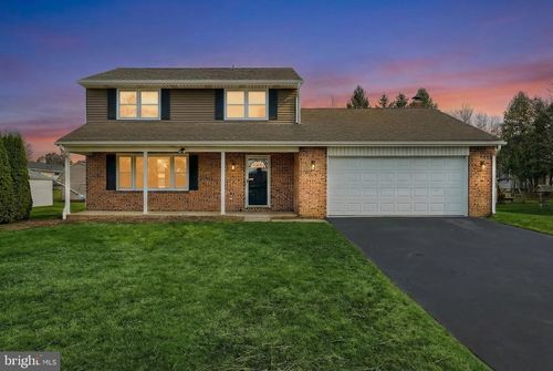 2510 Redwood Road, DOVER, PA, 17315 | Card Image