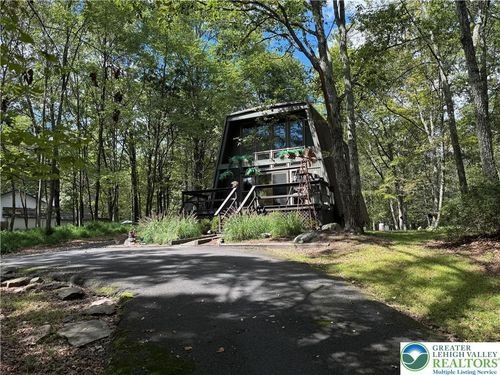 197 Timber Hill Rd, Henryville, PA, 18332-7188 | Card Image