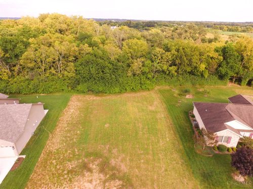 7548 Timber Valley Dr, Franklin, OH, 45005-3896 | Card Image