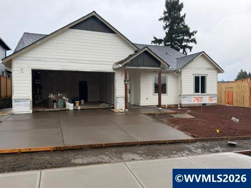 747 Emily Grace Ln Se, Salem, OR, 97306-3085 | Card Image