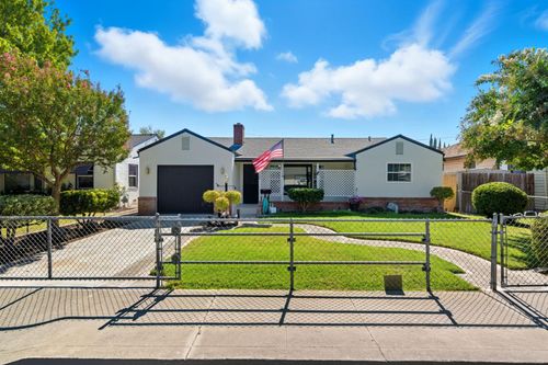 712 Virginia St, Manteca, CA, 95337-5464 | Card Image