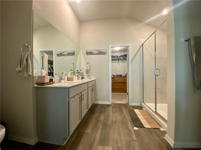 1088 Harwell Loop, House other with 3 bedrooms, 2 bathrooms and 2 parking in Kyle TX | Image 8