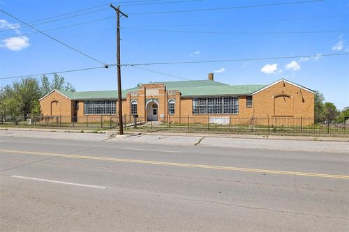 100 E Foreman St, El Reno, OK, 73036-2702 | Card Image