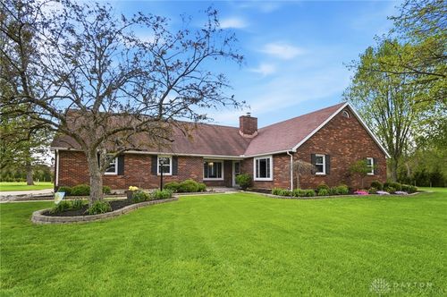 2473 Bryan Ct, Xenia, OH, 45385-9365 | Card Image