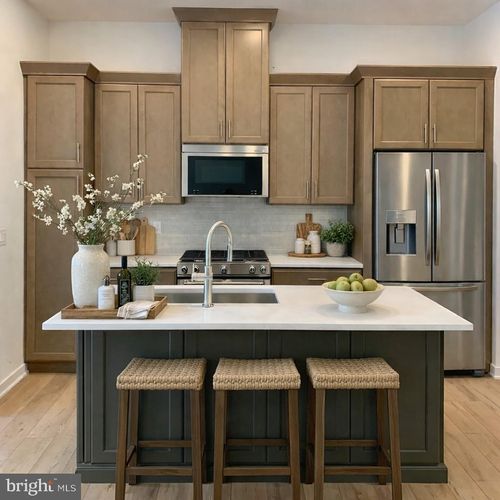 4 Oakwood Ln, SELLERSVILLE, PA, 18960-1536 | Card Image