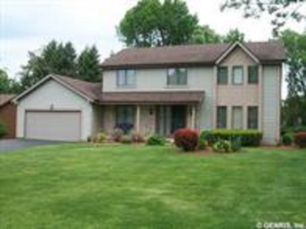 Weiland Woods Ln, Rochester, NY 14626